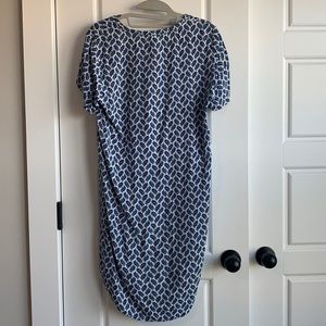 H&M, size 2, blue and white leaf dress, mini